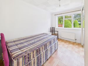 Bedroom- click for photo gallery